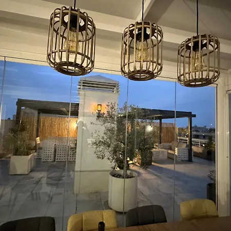 Apartment Amazing Modern Penthouse With Panoramic View *